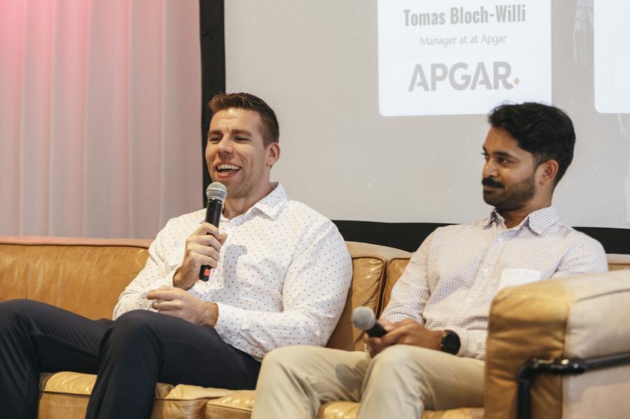 Leader panel